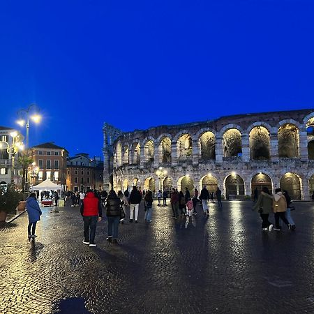 Casa Vacanza Elena 2 Verona Luaran gambar