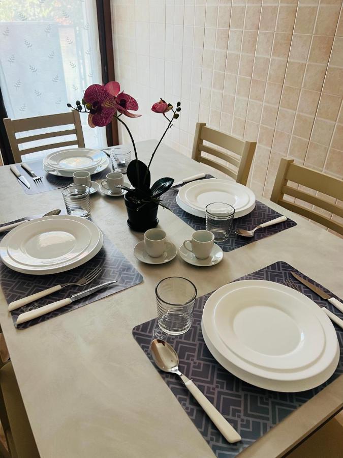 Casa Vacanza Elena 2 Verona Luaran gambar