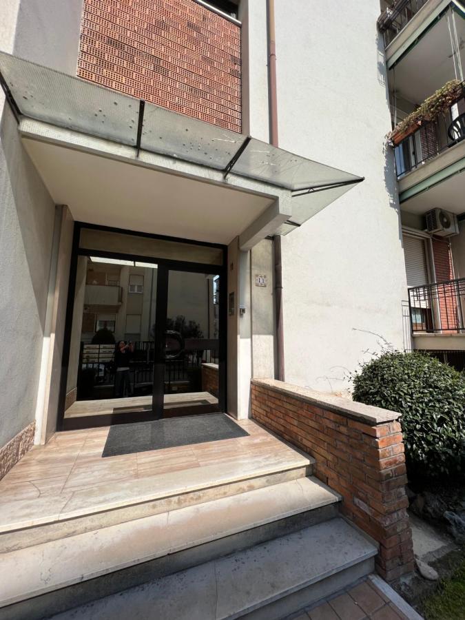 Casa Vacanza Elena 2 Verona Luaran gambar