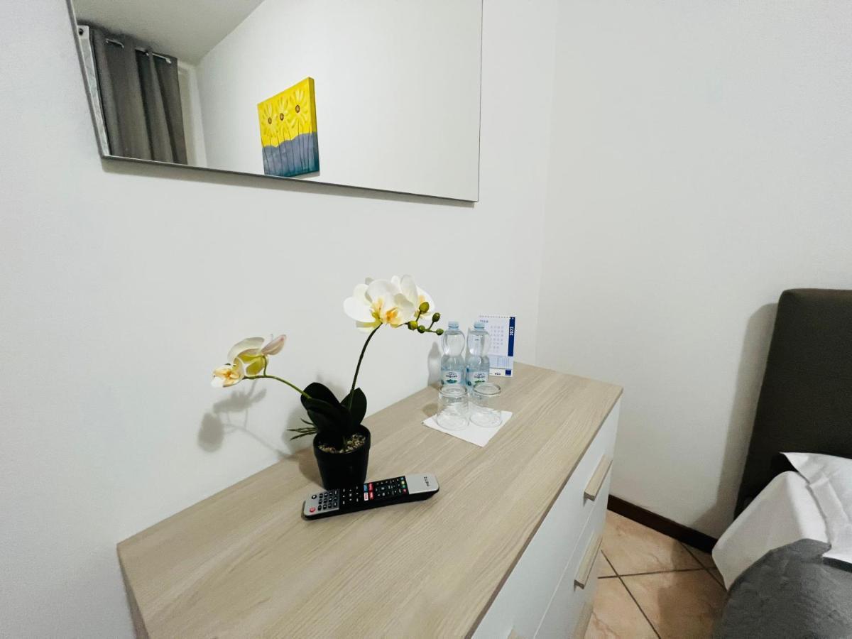 Casa Vacanza Elena 2 Verona Luaran gambar