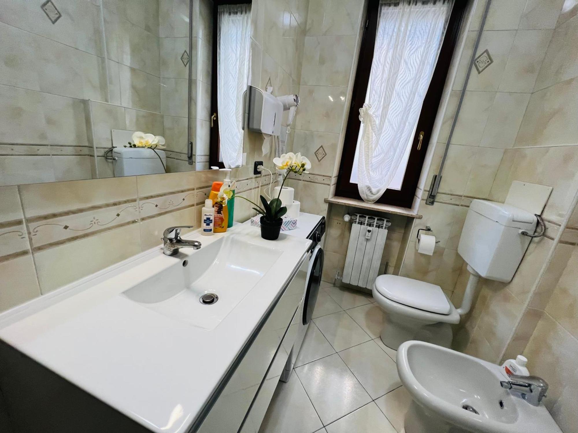 Casa Vacanza Elena 2 Verona Luaran gambar