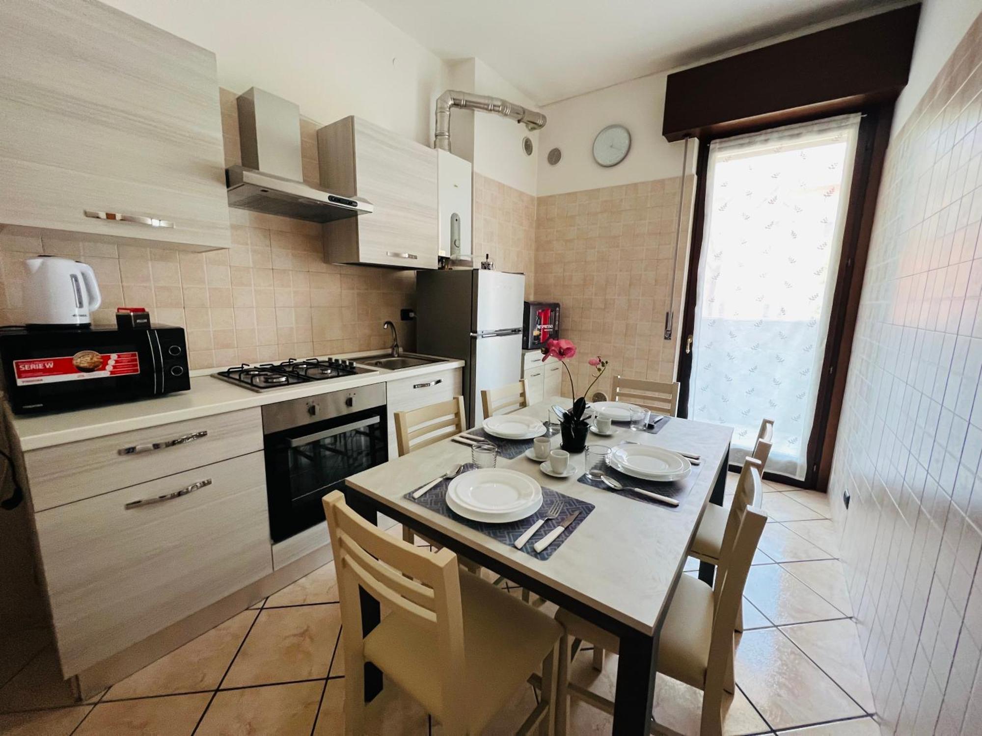 Casa Vacanza Elena 2 Verona Luaran gambar
